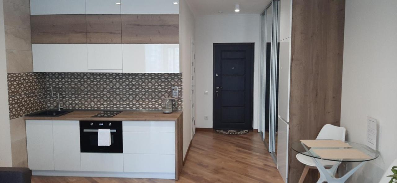 Красивая Квартира С Шикарным Видом У Метро Apartment Kyiv Exterior photo